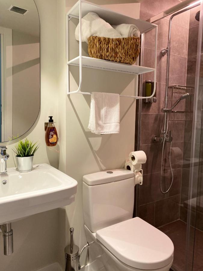 Double Room In Toledorooms Vistapark Екстериор снимка